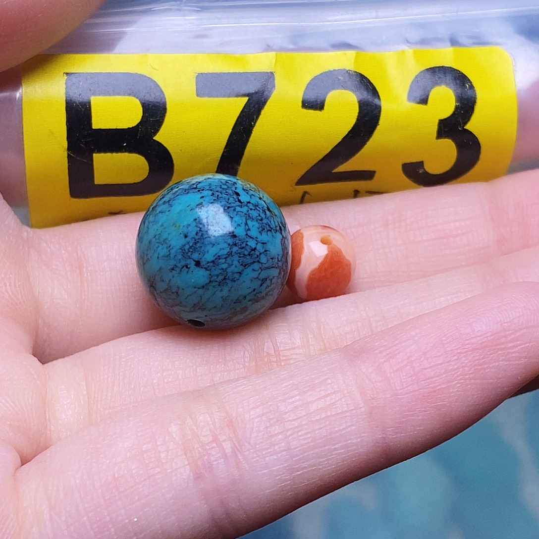 未镶嵌南红玛瑙珠宝奇石