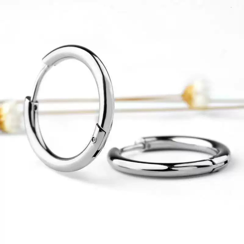 钛钢耳饰 高级感时尚百搭钛钢素圈女耳环防过敏不掉色耳扣