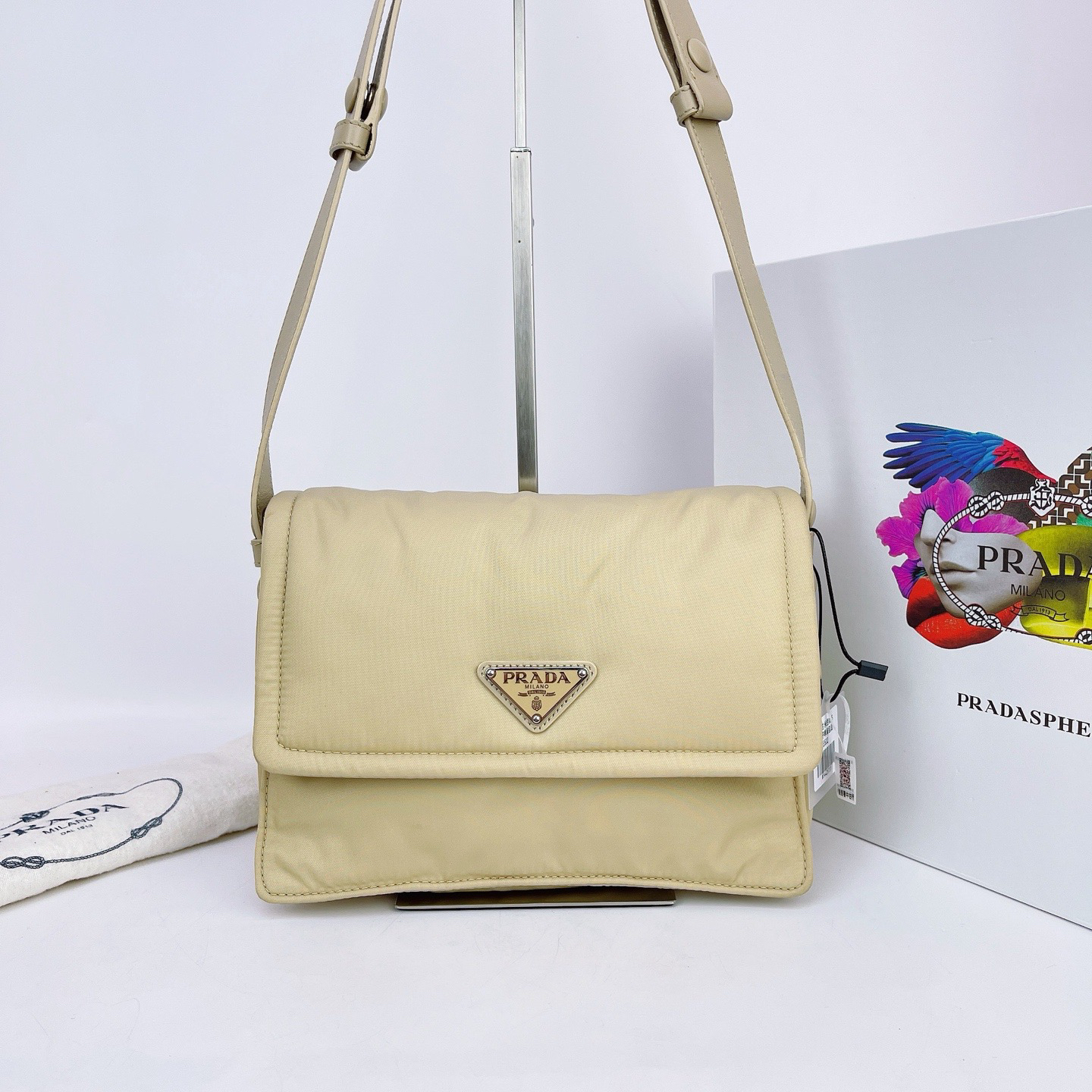 99新 Prada/普拉达 普拉达 米色帆布方胖子单肩包底长23 E502