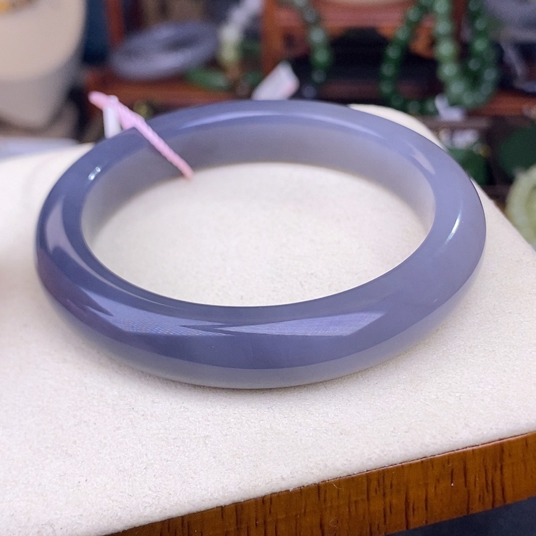 和田玉57.8 浓烟紫脂膏级天花板手镯清货价未镶嵌