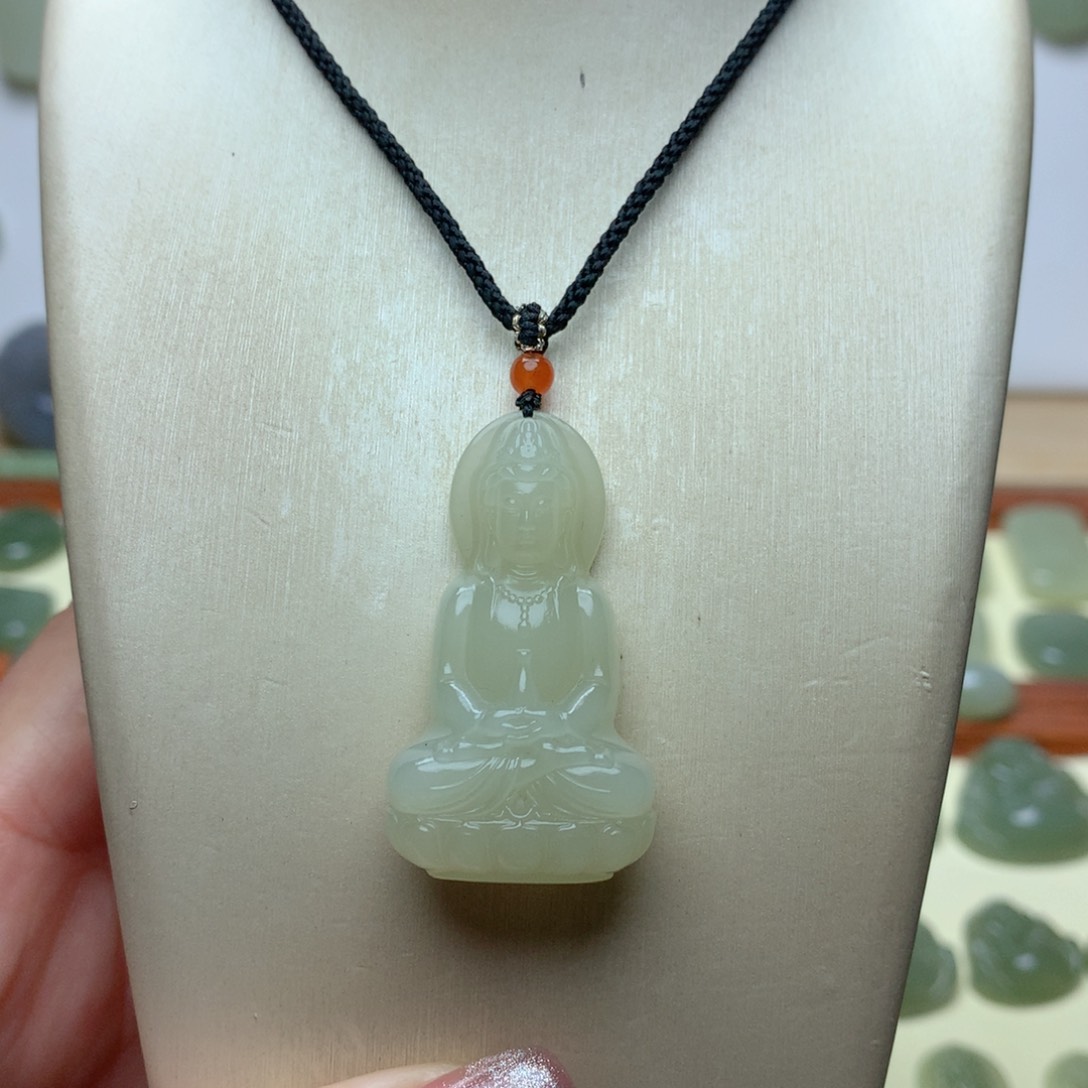 和田玉吊坠未镶嵌