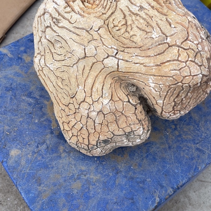 称***意有机玻璃奇石怪石摆件