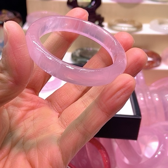 水晶手镯未镶嵌?****》51圈口