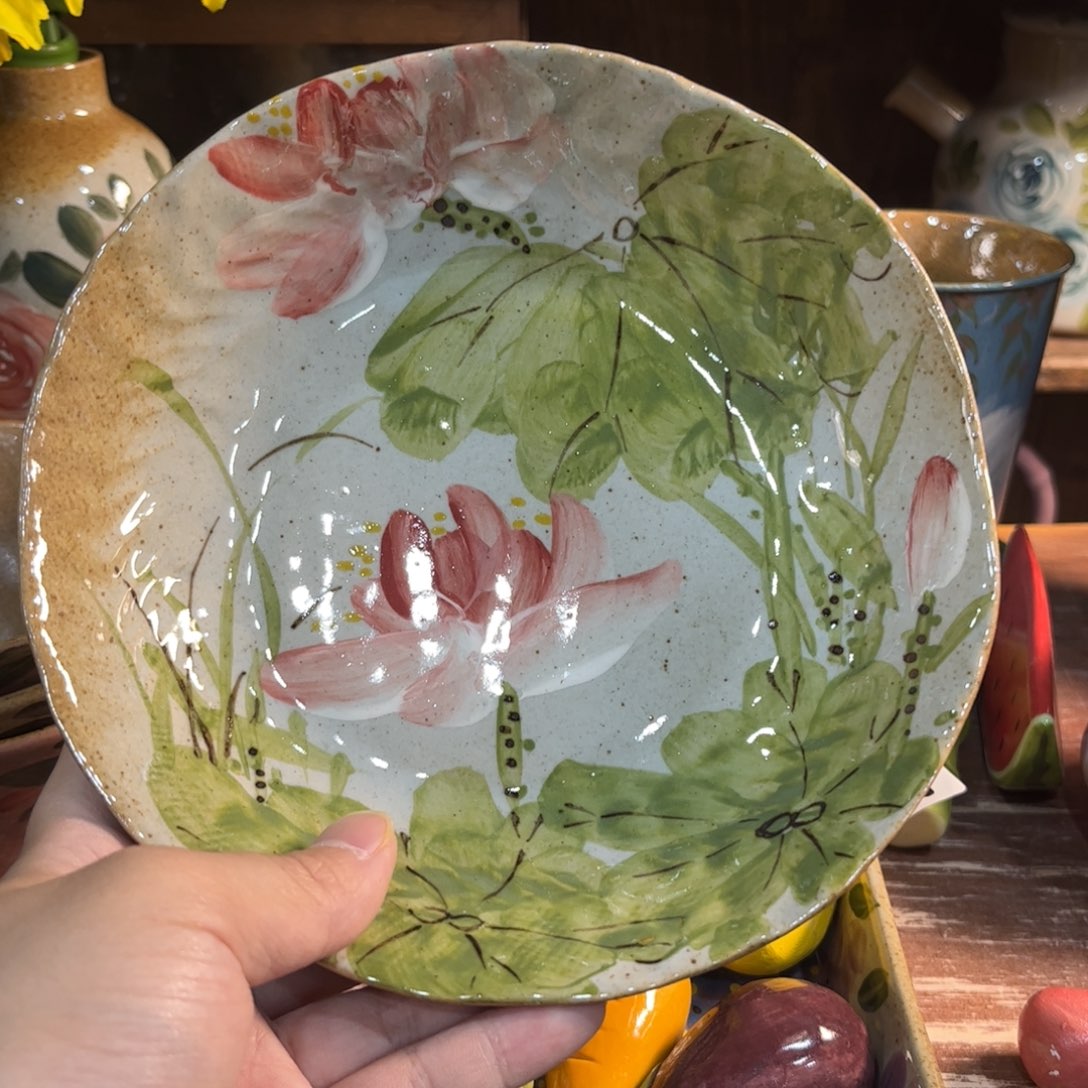 壶红红火火恍恍惚惚哈哈哈哈笑着