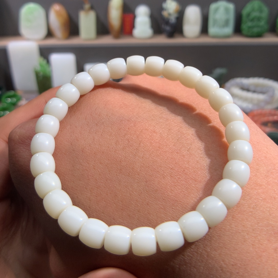 和田玉手链未镶嵌