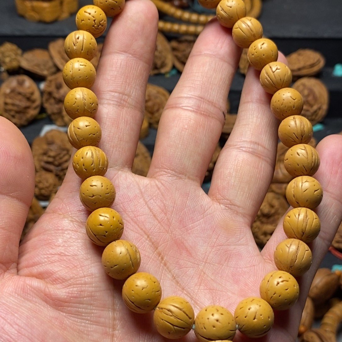 盘锦奶油皮桃核手串尺寸11