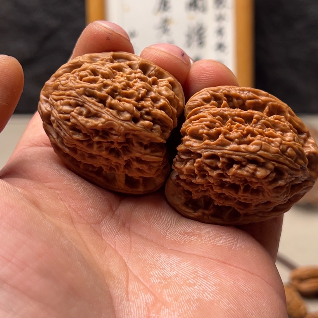 七***芒把件文玩核桃南疆41.5微色差黄线