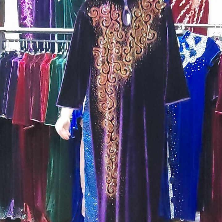 紫色金丝绒重工大长款烫钻旗袍xl115-125斤左右