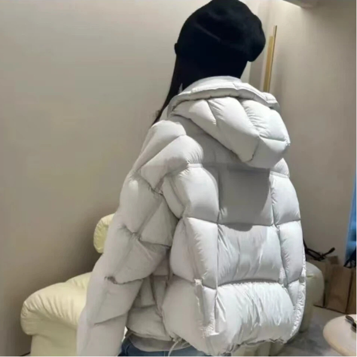 95白鸭绒泡芙款短款时尚加厚保暖冬季女款带帽休闲宽松