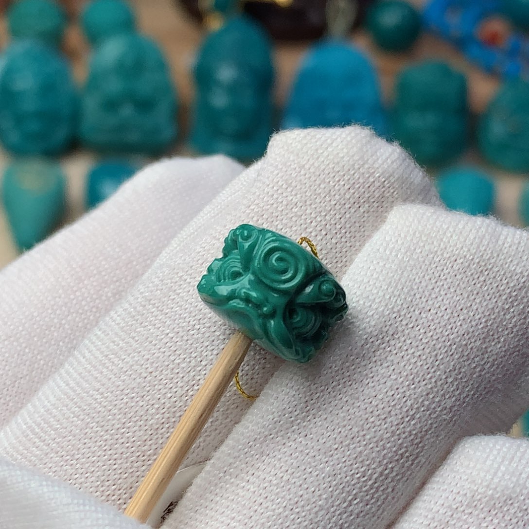 绿松石珠宝奇石未镶嵌