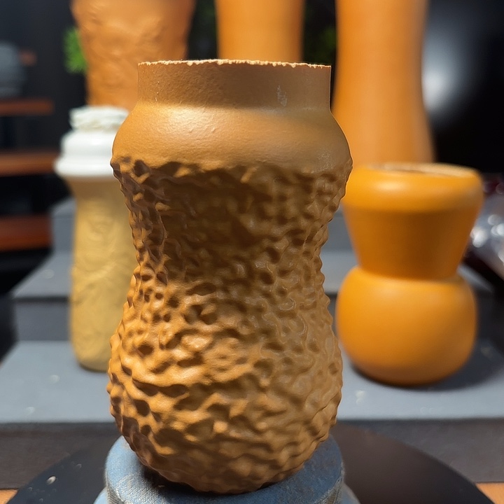 小心翼翼把他当成朋友一样爱自己