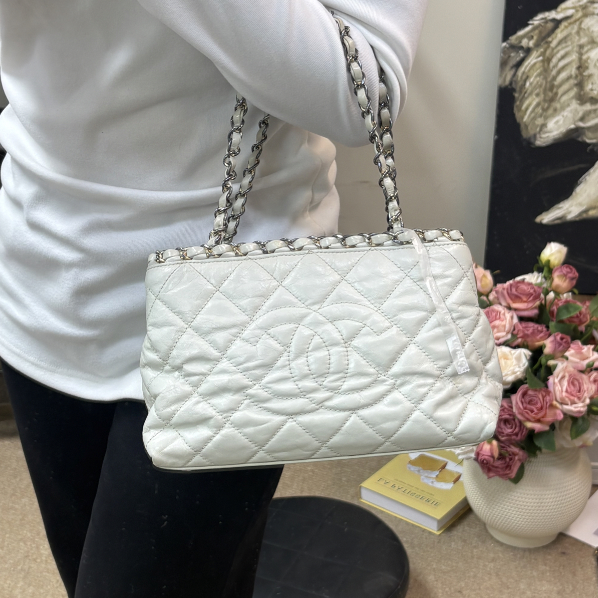 95新 Chanel/香奈儿 白色链条手提斜挎包