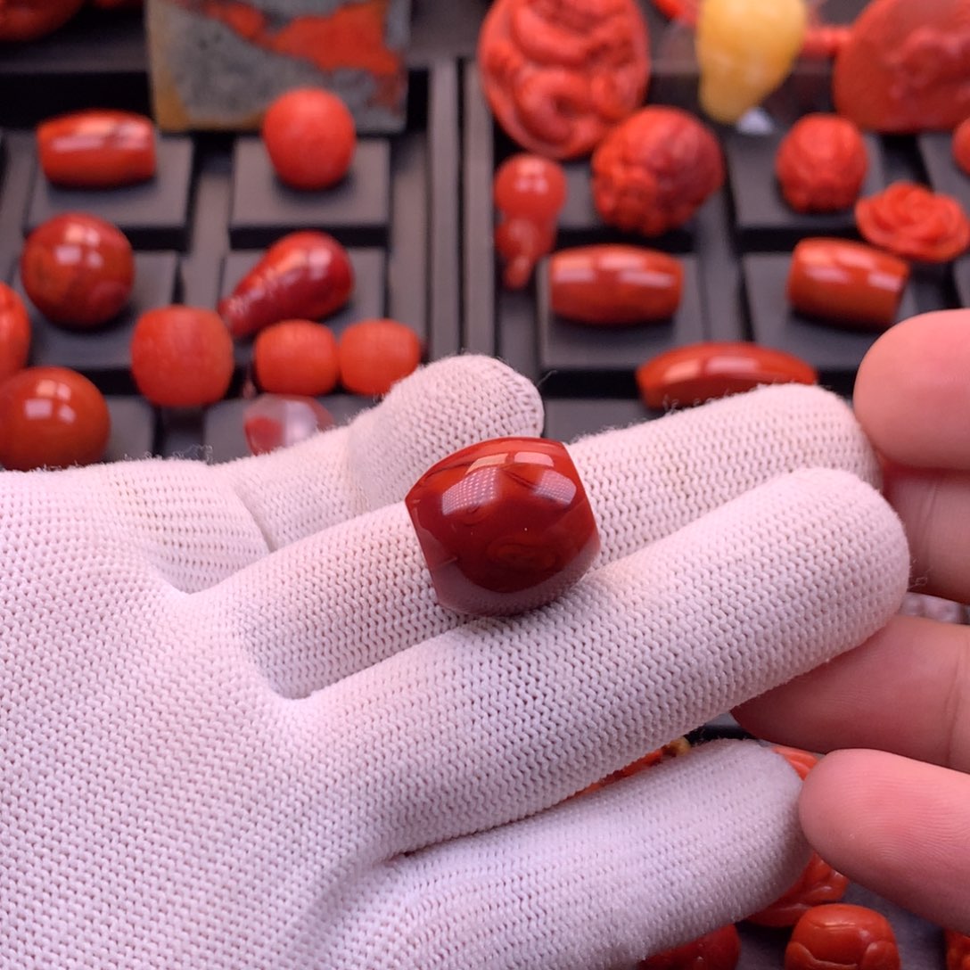 南红玛瑙未镶嵌【传仁】川瓦西原矿牛血锦红火焰纹桶珠18.5m