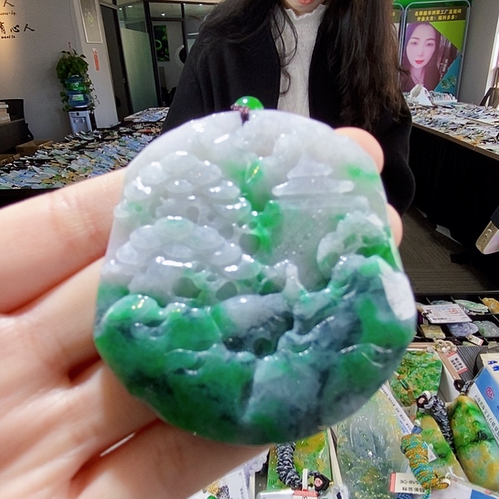 颈饰未镶嵌翡翠翡翠