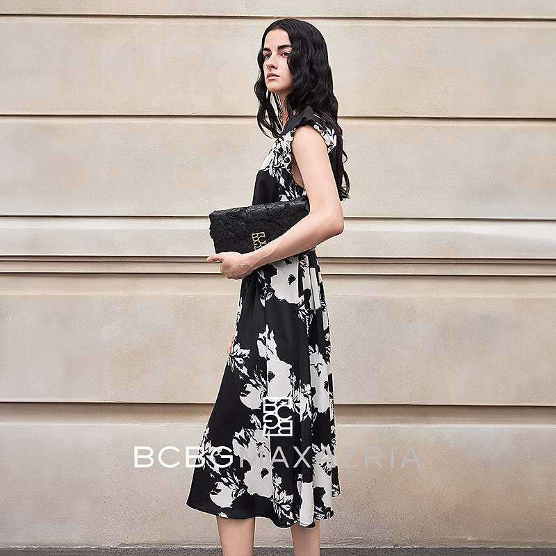 BCBG【万千裙装 玄芷】印花缎光泡泡袖连衣裙24春夏BCB24A2248BP