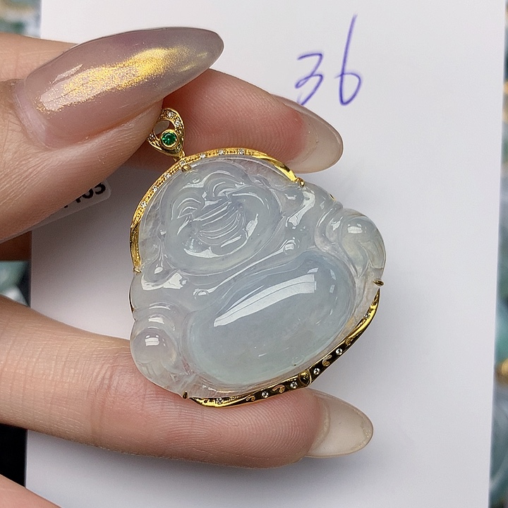 翡翠颈饰18K金镶嵌陈*笙翡翠