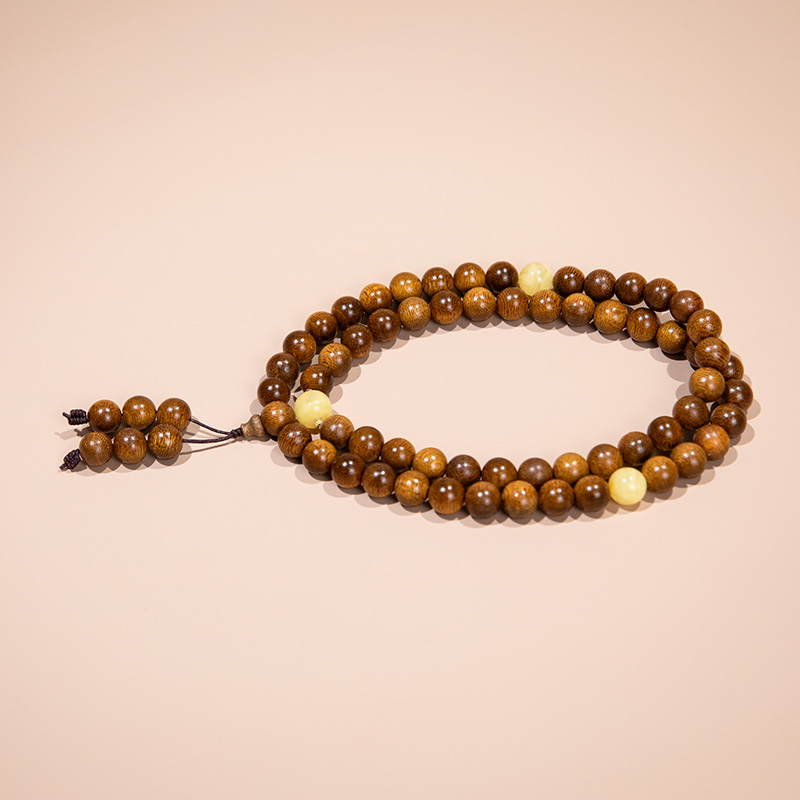 沉香“上海沉香国际”大屿山金丝蜜结黄奇楠66配蜜蜡ESCX442-白楠