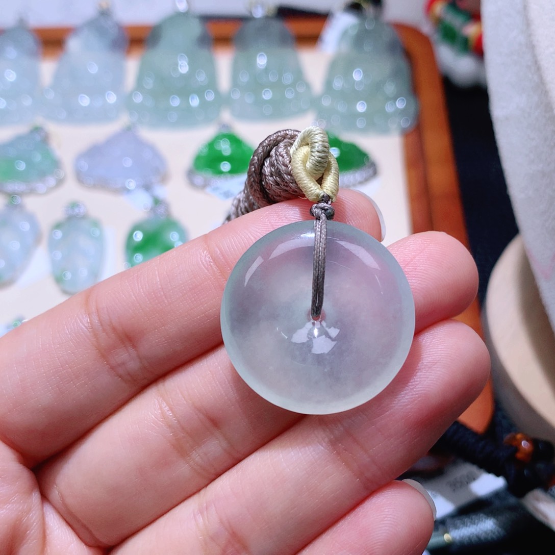 颈饰未镶嵌翡翠扣子26.3*5.6