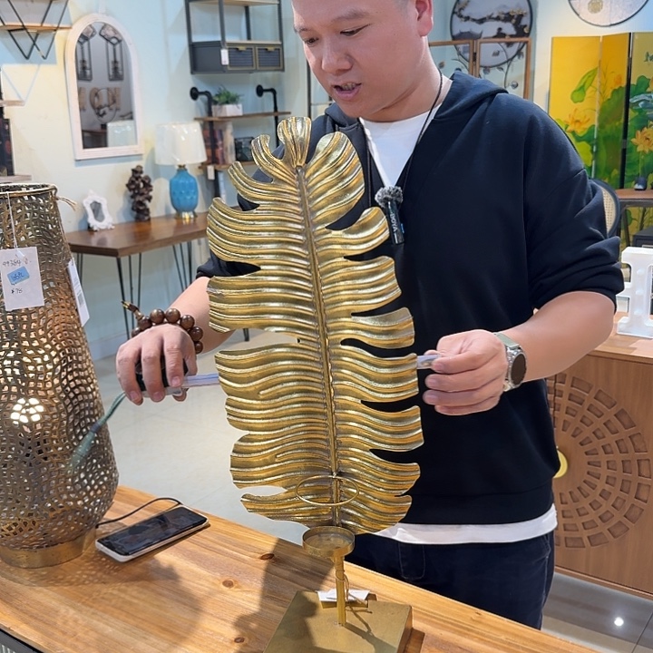 有机玻璃铁艺摆件