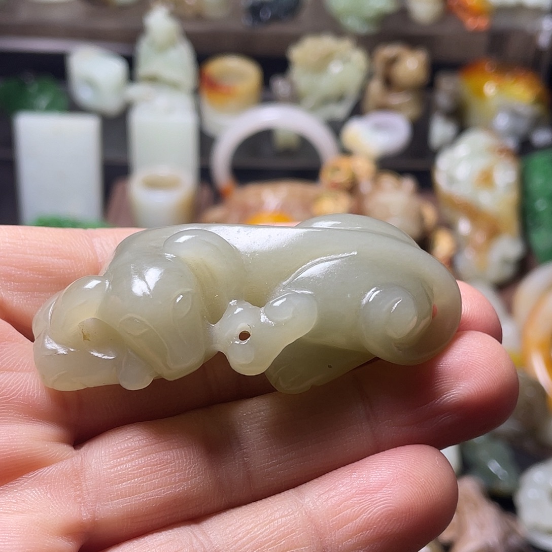 和田玉（糖玉）未镶嵌颈饰