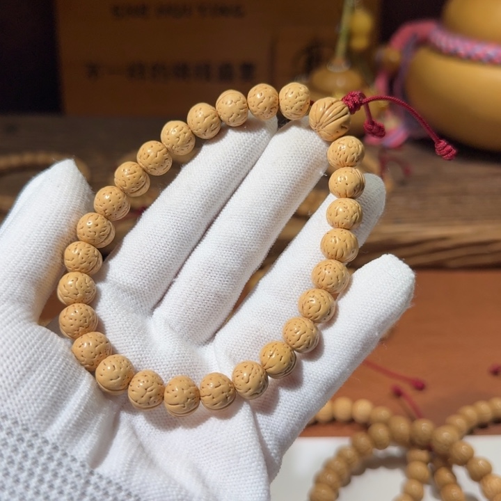 S****吊坠桃核810极光 高端