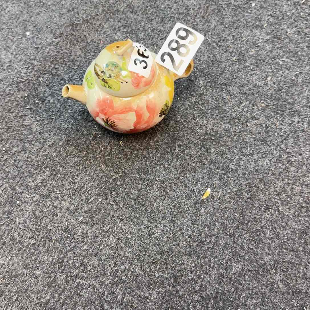 落***起景德镇陶瓷手工制作