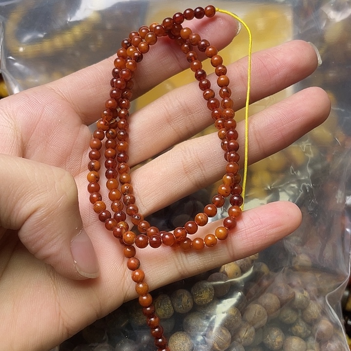 非金属意臻珠宝天然手串