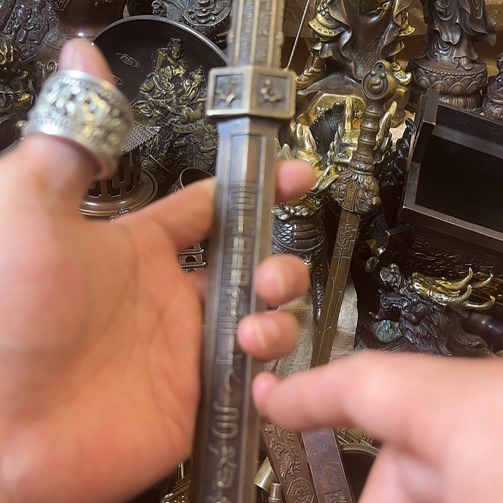 青铜摆件 诚信经营