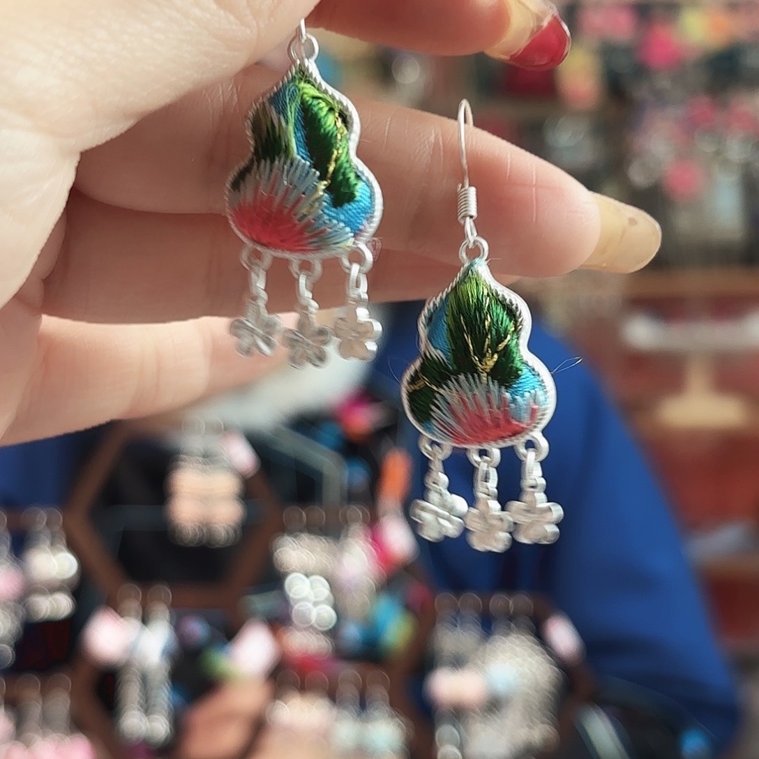 非物质文化遗产可以收藏，可以佩戴，可以传承的86