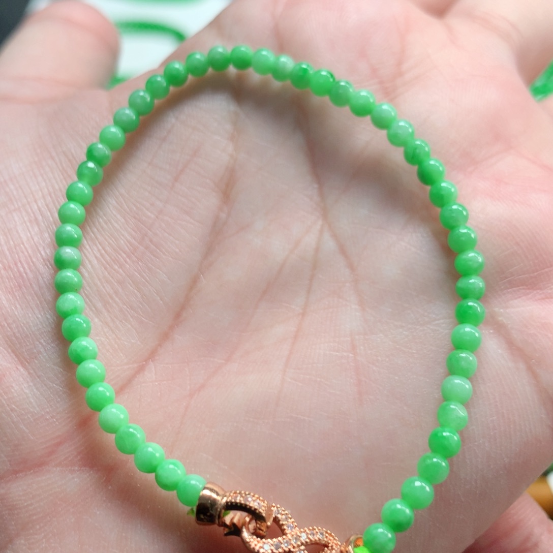 翡翠未镶嵌手链翡翠