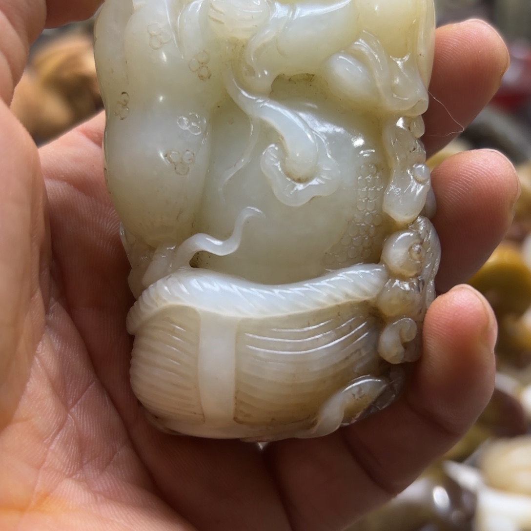 知***之和田玉（糖玉）未镶嵌挂件