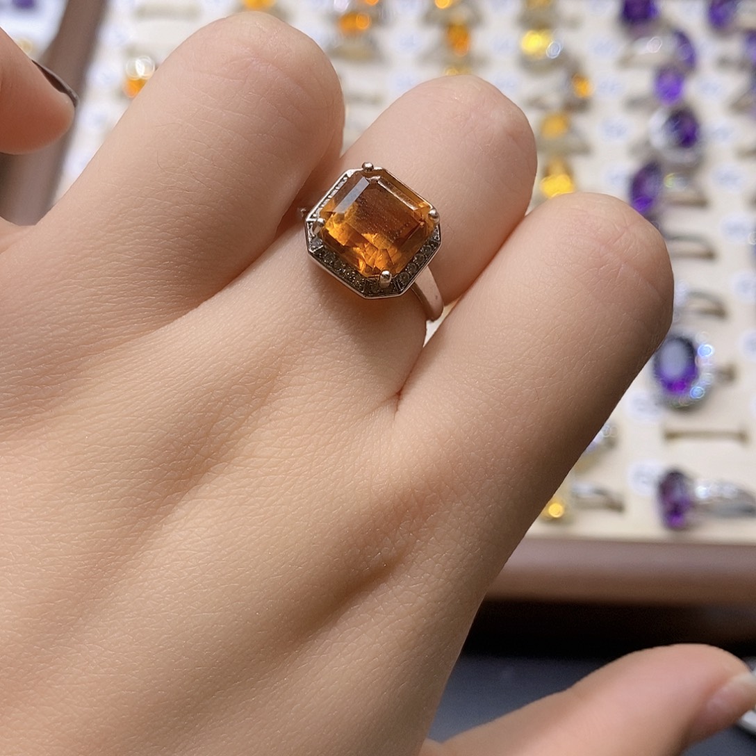 牛***牛水晶戒指银S925镶嵌纯天然黄水晶戒指J