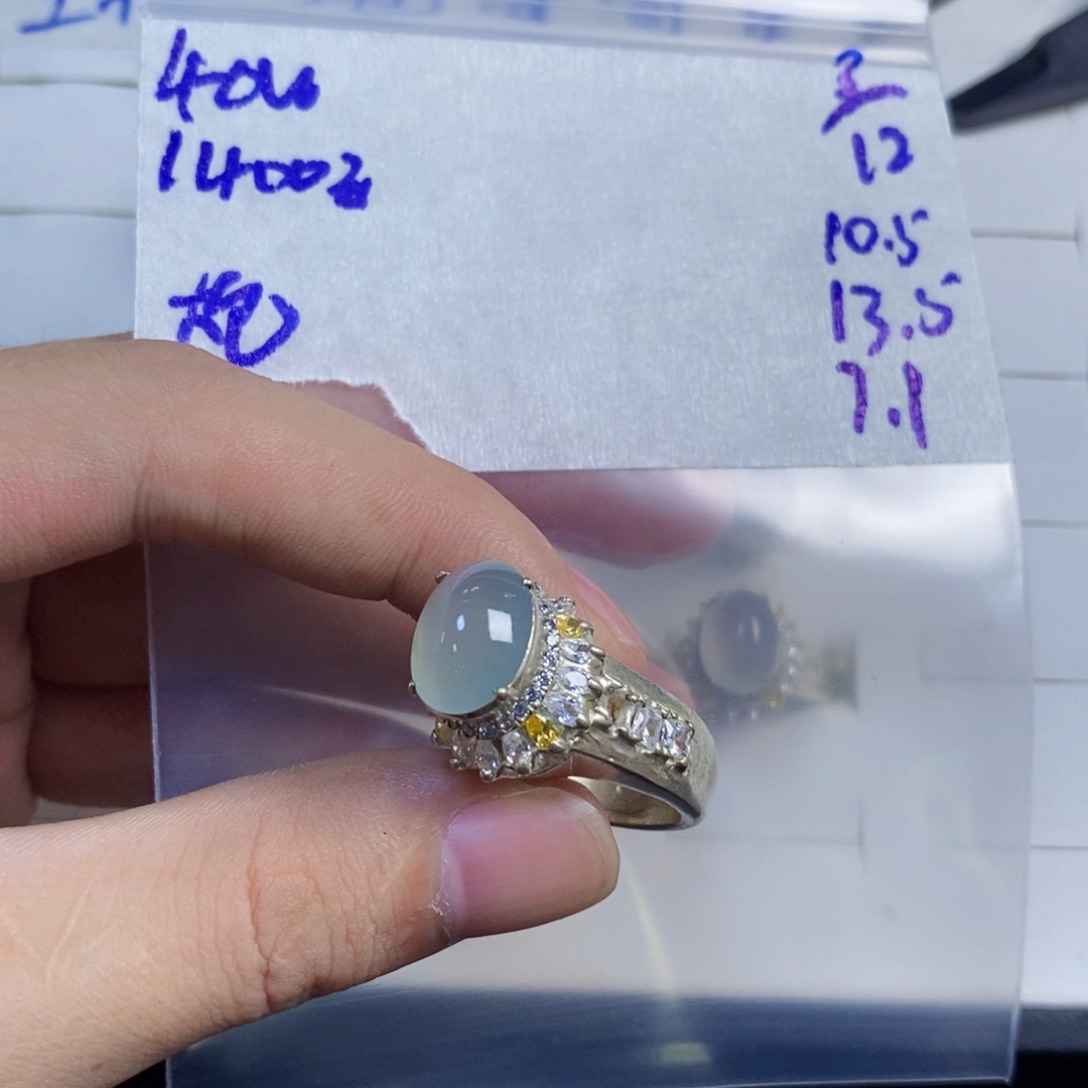 未镶嵌定制翡翠翡翠