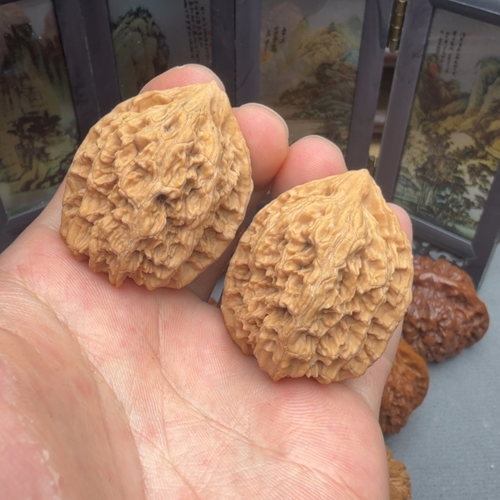 文玩核桃吊坠龙脊34