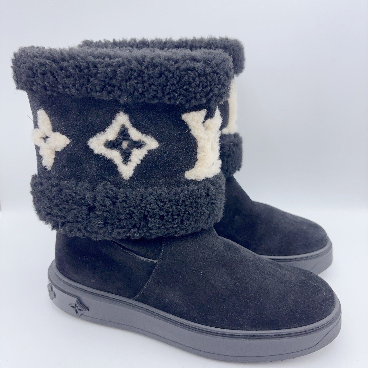 99新 LouisVuitton/路易威登 38-39码/泰迪毛绒雪地靴/01826