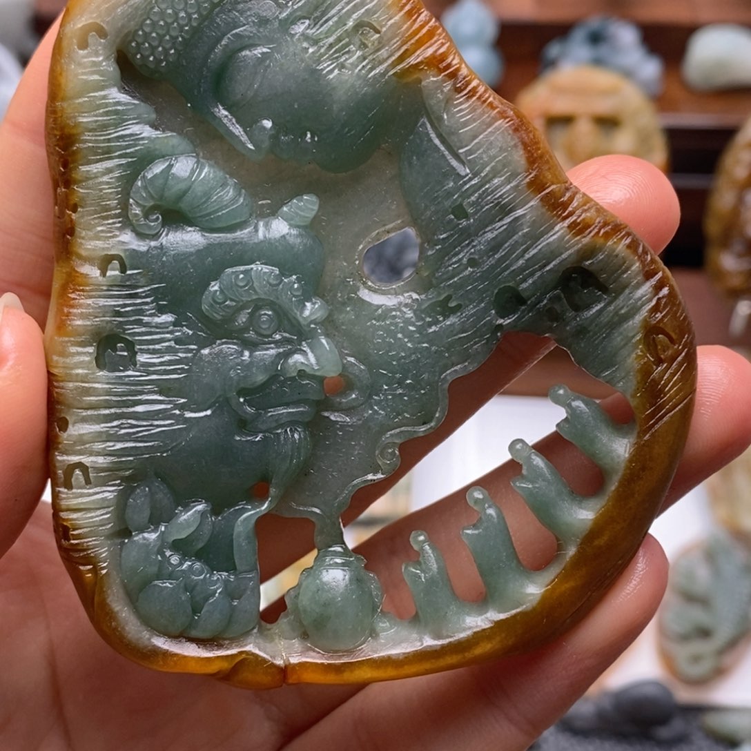 定制翡翠未镶嵌翡翠