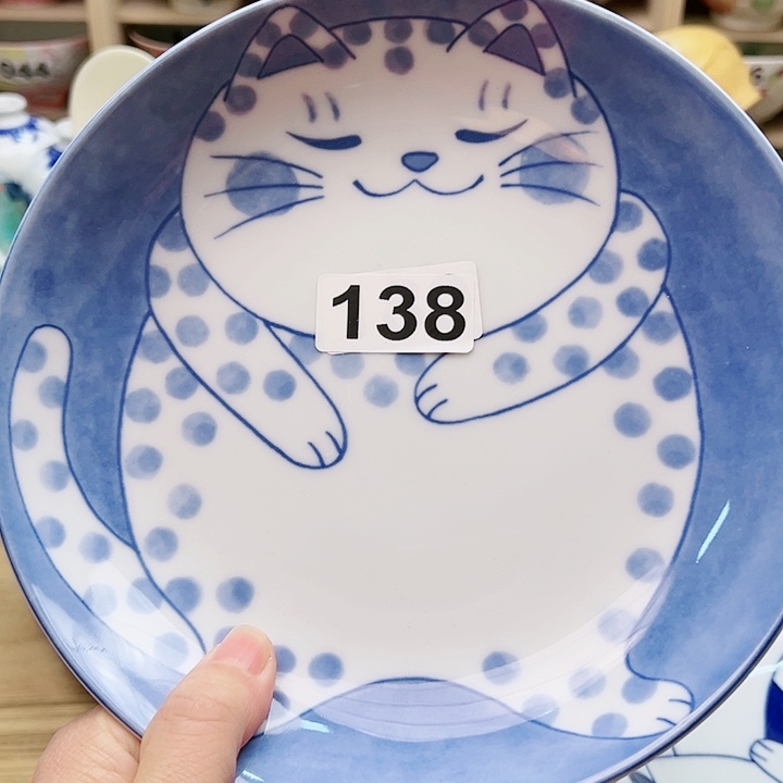 1555888988988658685885