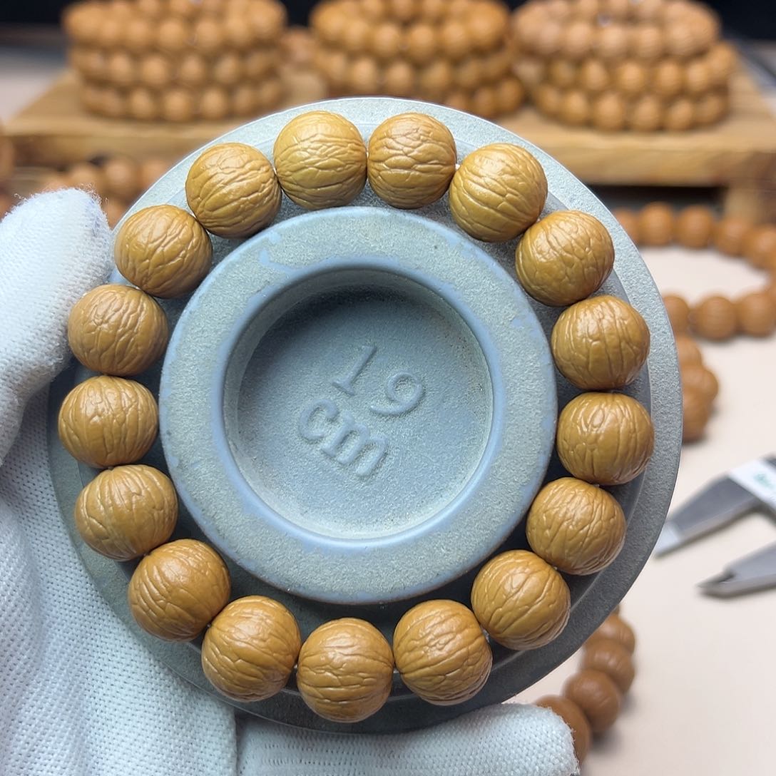 猴头核桃手串聚宝盆15小边度同尺