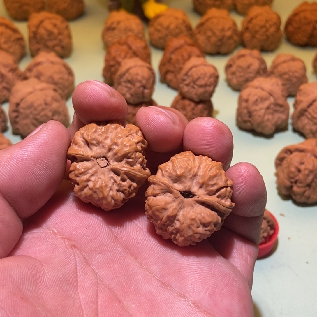 文玩核桃吊坠温*蛤蟆头31