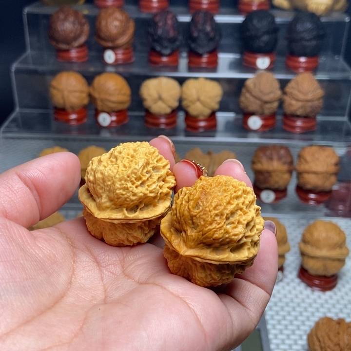 文玩核桃把件火凤金蟾47