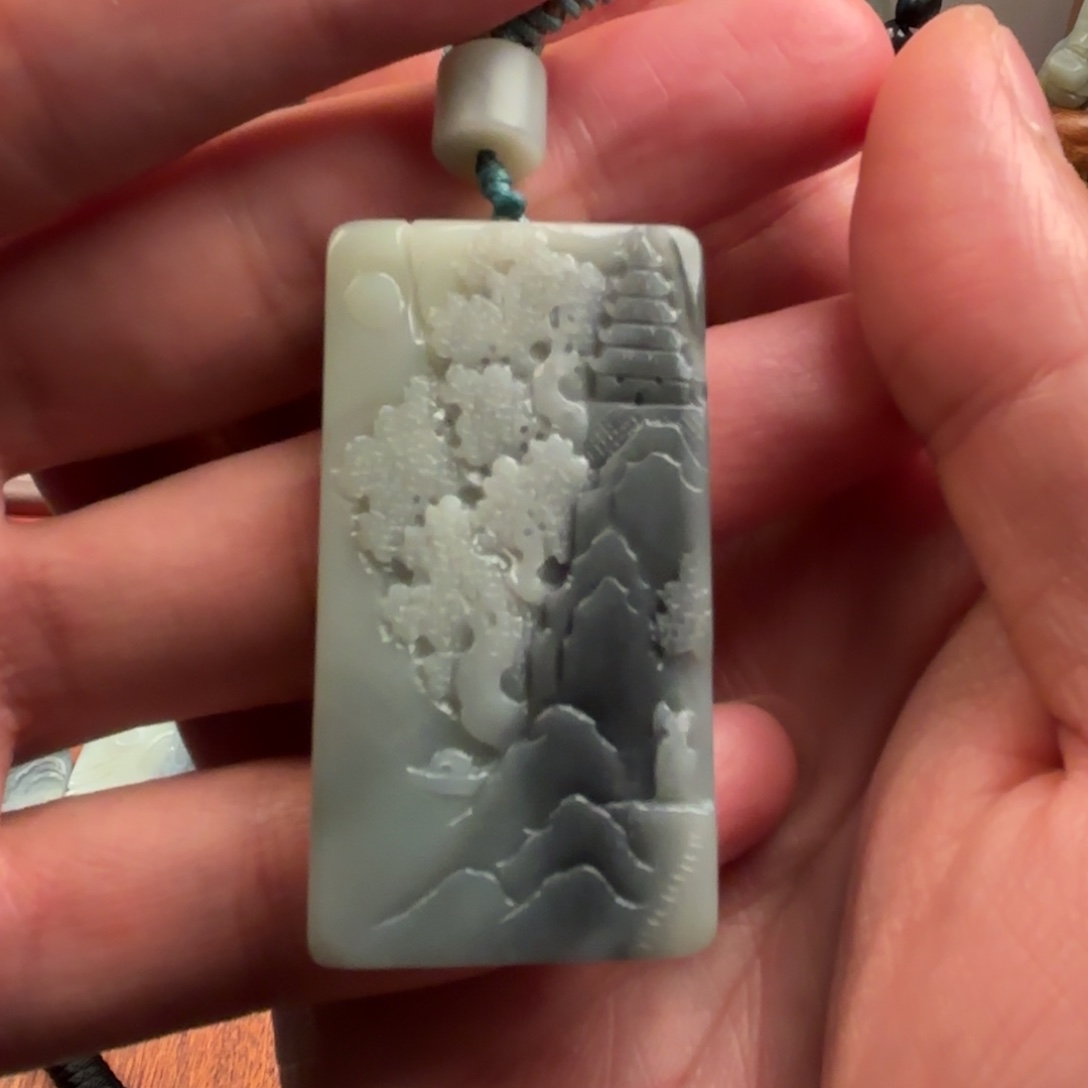 和田玉颈饰未镶嵌田*奶