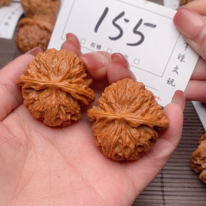 文玩核桃吊坠40苹果155