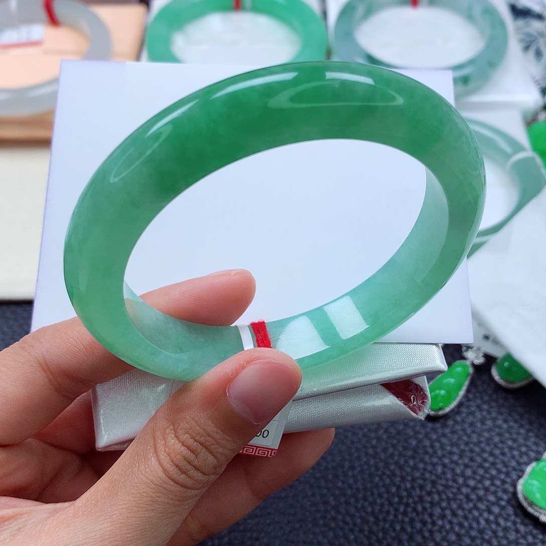 翡翠手镯未镶嵌56 57 58