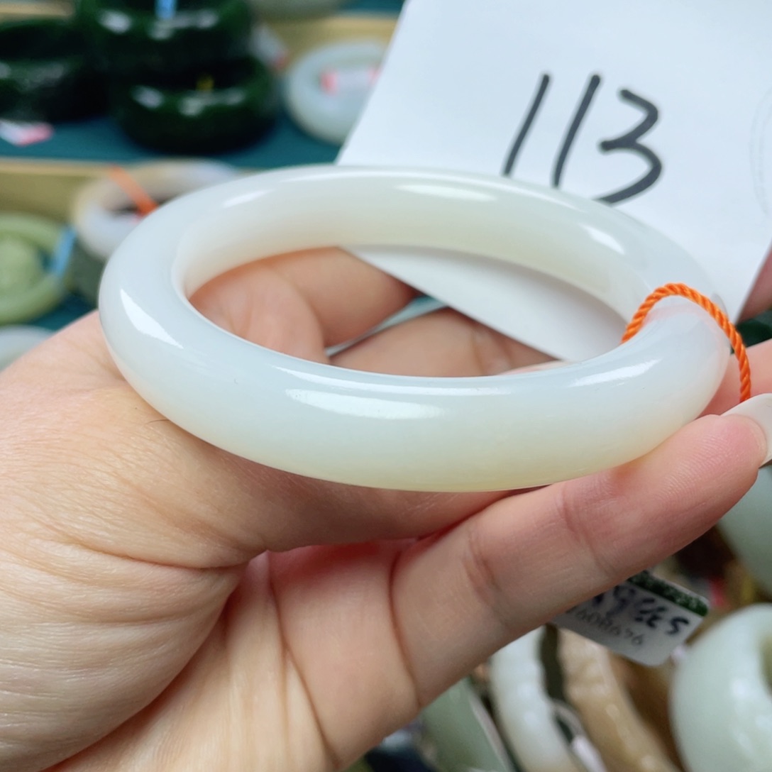 未镶嵌手镯和田玉圈口58