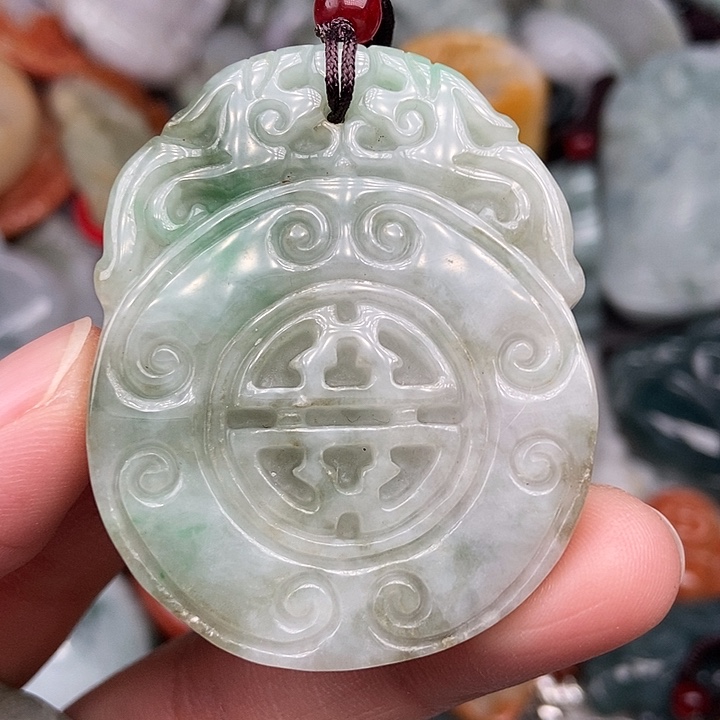 颈饰未镶嵌翡翠翡翠 