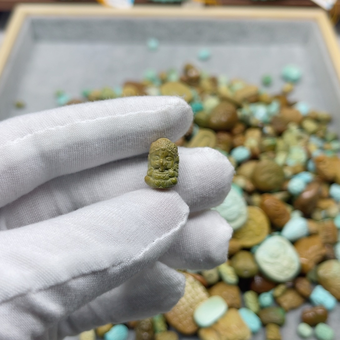 绿松石挂件未镶嵌