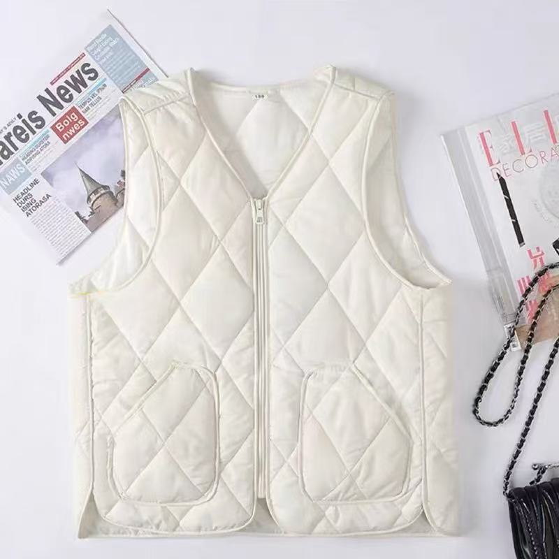 秋冬马甲女新款轻薄加大内胆背心保暖打底坎肩背心