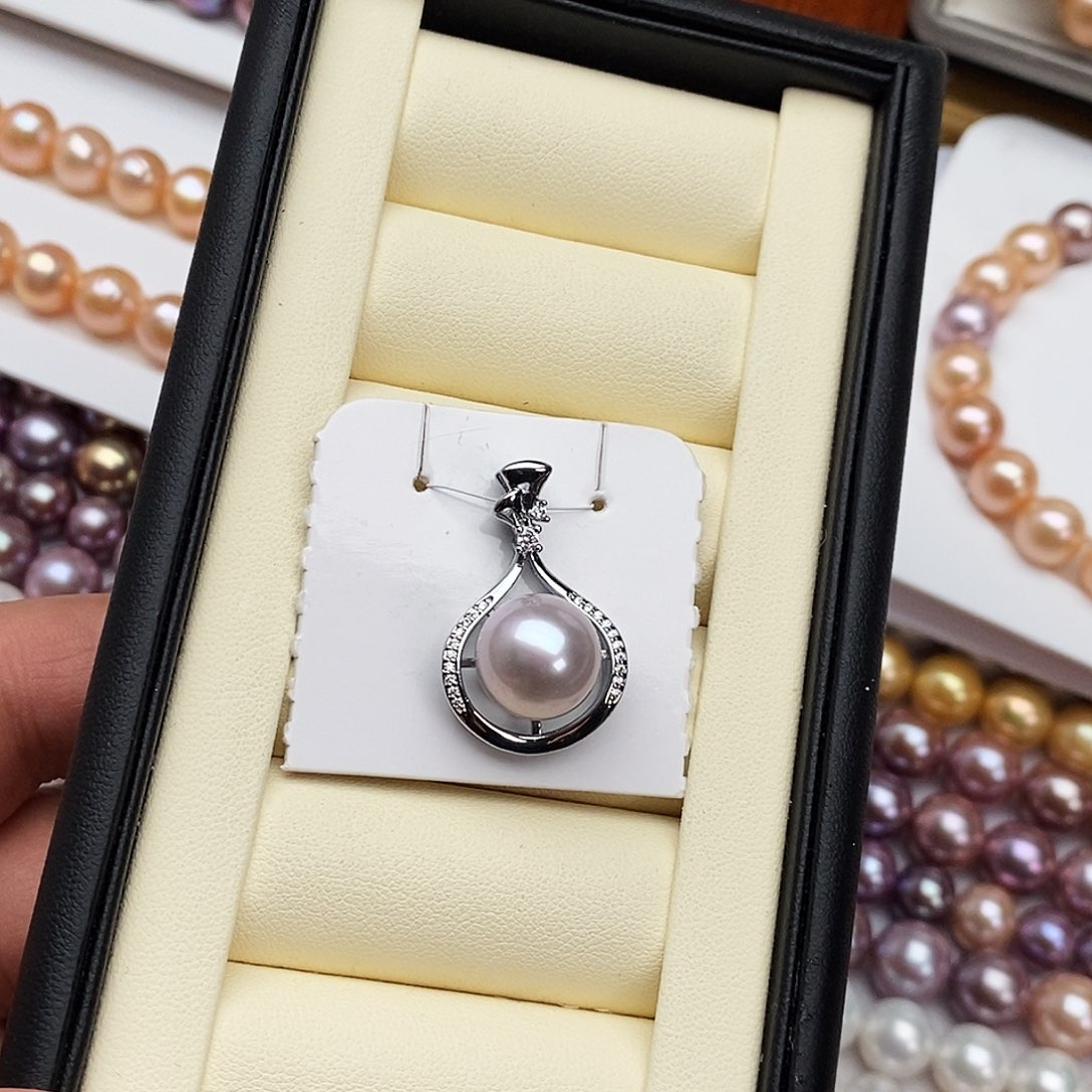 银S925镶嵌颈饰淡水珍珠