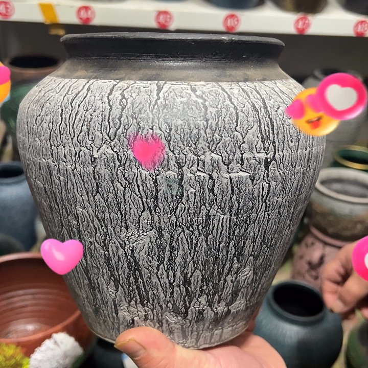 灰色坛子高20口14瑕疵