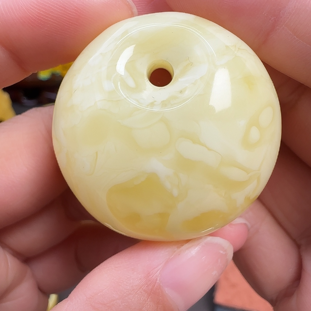 蜜蜡未镶嵌珠宝奇石微瑕